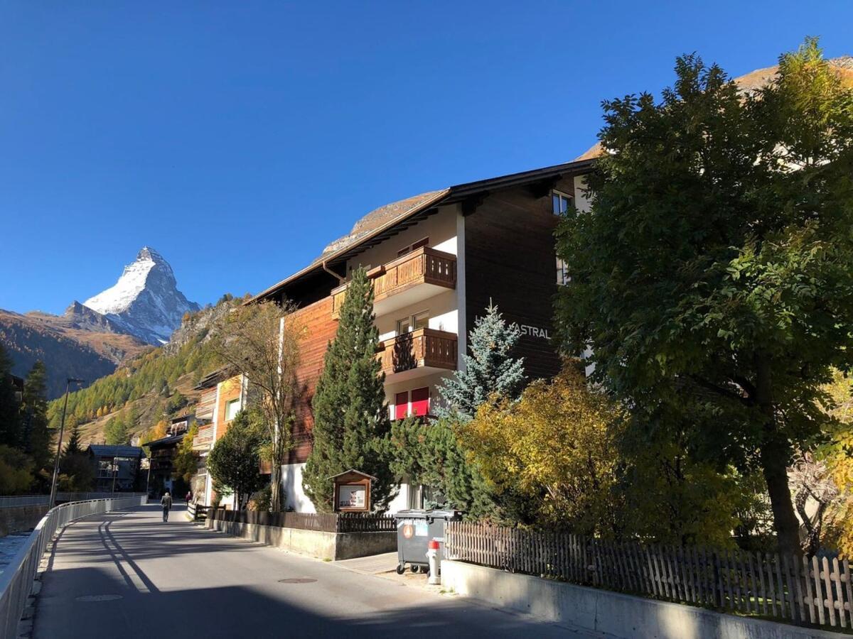 Eagle Apartment With Splendid And Direct View Of The Matterhorn Zermatt Zewnętrze zdjęcie